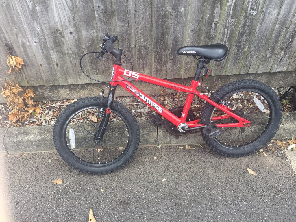 halfords outrage bike